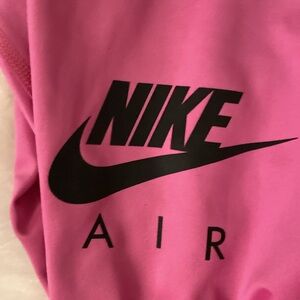 NWOT Nike running leggings 🔥